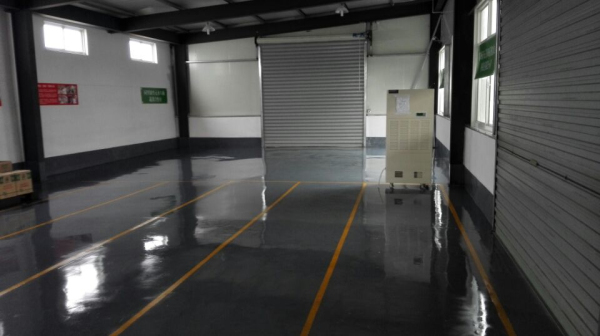 在車(chē)間倉(cāng)庫(kù)除濕機(jī)有哪些重要的作用 在車(chē)間倉(cāng)庫(kù)除濕機(jī)有哪些重要的作用