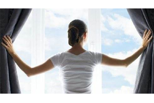 恒溫恒濕試驗箱出現(xiàn)結(jié)冰現(xiàn)象如何解決? 恒溫恒濕試驗箱出現(xiàn)結(jié)冰現(xiàn)象如何解決?