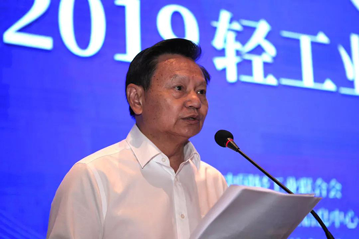 新風(fēng)除濕機(jī)的優(yōu)勢(shì)! 新風(fēng)除濕機(jī)的優(yōu)勢(shì)!